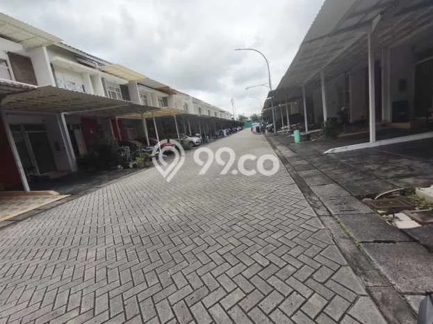 Dijual Cepat Rumah Bagus Siap Huni LB 120m2 di Cipondoh, Tangerang Dijual Cepat Rumah Bagus Siap Huni LB 120m2 di Cipondoh, Tangerang