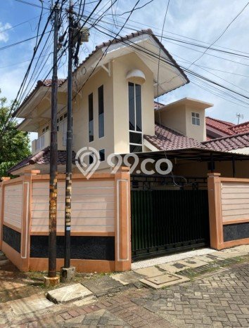 Rumah Elit LB 160m2 Siap Huni Desain Elegan di Citra Garden, Jakarta Barat Rumah Elit LB 160m2 Siap Huni Desain Elegan di Citra Garden, Jakarta Barat