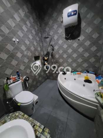Rumah Modern Cantik 3 KT Bisa Langsung Pindah di Cipondoh Rumah Modern Cantik 3 KT Bisa Langsung Pindah di Cipondoh