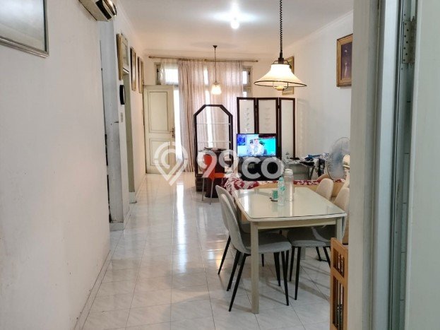 Dijual Rumah Mewah Megah Dengan View Cantik di Puri Indah, Jakarta Barat Dijual Rumah Mewah Megah Dengan View Cantik di Puri Indah, Jakarta Barat