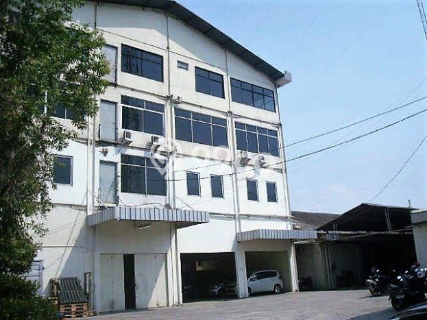 LOKASI PREMIUM! Gudang di Cengkareng, Luas 1100m2m², Mainroad, Kawasan Komersial LOKASI PREMIUM! Gudang di Cengkareng, Luas 1100m2m², Mainroad, Kawasan Komersial