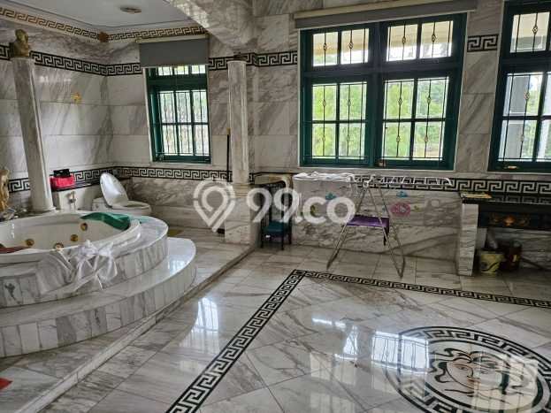 Dijual Rumah Mewah Megah Dengan View Eksklusif di Sunter, Jakarta Utara Dijual Rumah Mewah Megah Dengan View Eksklusif di Sunter, Jakarta Utara
