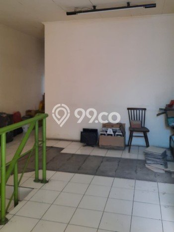 Ruko Dijual di Jakarta Barat LT 90m2 & LB 262m2 Lokasi Terbaik! Ruko Dijual di Jakarta Barat LT 90m2 & LB 262m2 Lokasi Terbaik!