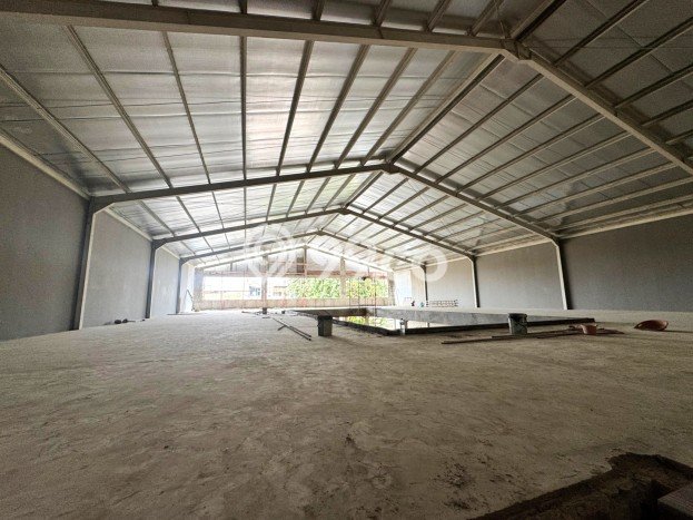Disewakan Gudang di Kawasan Ramai Kamal Luas 1200m2 Disewakan Gudang di Kawasan Ramai Kamal Luas 1200m2