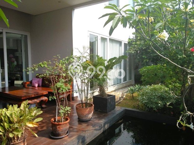 Dijual Rumah Luas Elegan Dengan View Eksklusif di Jurumudi, Tangerang Dijual Rumah Luas Elegan Dengan View Eksklusif di Jurumudi, Tangerang