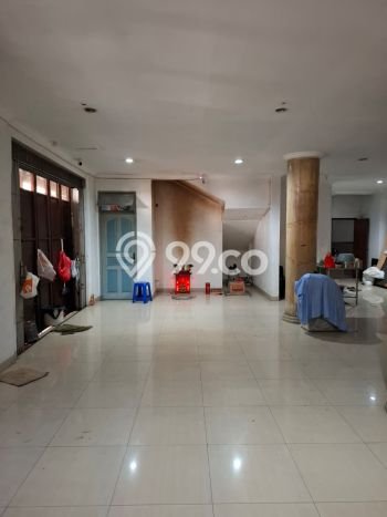 Ruko Bagus LT 292m2 LB 1460m2 Dijual di Cengkareng Jakarta Barat Ruko Bagus LT 292m2 LB 1460m2 Dijual di Cengkareng Jakarta Barat