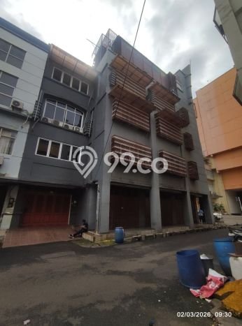 Ruko Bagus LT 292m2 LB 1460m2 Dijual di Cengkareng Jakarta Barat Ruko Bagus LT 292m2 LB 1460m2 Dijual di Cengkareng Jakarta Barat