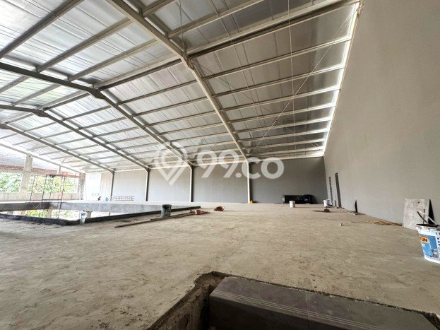 Disewakan Gudang di Kawasan Ramai Kamal Luas 1200m2 Disewakan Gudang di Kawasan Ramai Kamal Luas 1200m2