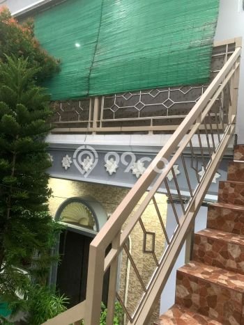 Rumah Elit LB 300m2 Siap Pakai Desain Elegan di Cikini, Jakarta Pusat Rumah Elit LB 300m2 Siap Pakai Desain Elegan di Cikini, Jakarta Pusat