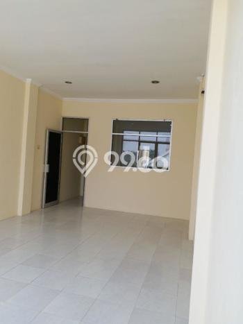 Area Ramai! Ruko Dijual di Gambir untuk Bisnis Luas Bangunan 400m2 Area Ramai! Ruko Dijual di Gambir untuk Bisnis Luas Bangunan 400m2
