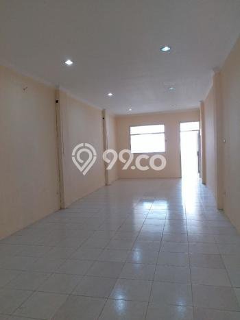 Area Ramai! Ruko Dijual di Gambir untuk Bisnis Luas Bangunan 400m2 Area Ramai! Ruko Dijual di Gambir untuk Bisnis Luas Bangunan 400m2