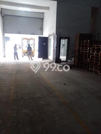 Unit Komersial Disewakan di Tangerang Area Strategis Harga Kompetitif Unit Komersial Disewakan di Tangerang Area Strategis Harga Kompetitif