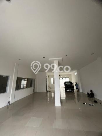 Ruko paling strategis disewakan di Serpong Tangerang Selatan Ruko paling strategis disewakan di Serpong Tangerang Selatan