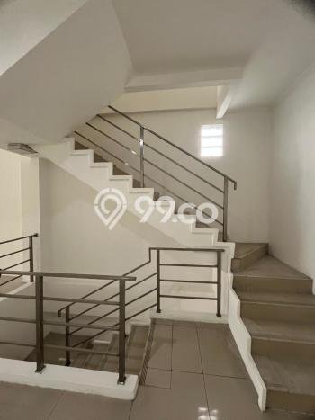 Ruko paling strategis disewakan di Serpong Tangerang Selatan Ruko paling strategis disewakan di Serpong Tangerang Selatan