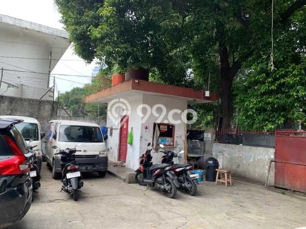 Unit Gudang Dijual di Kebayoran Lama Jakarta Selatan Luas Tanah 890m2, Luas Bangunan 600m2 Unit Gudang Dijual di Kebayoran Lama Jakarta Selatan Luas Tanah 890m2, Luas Bangunan 600m2