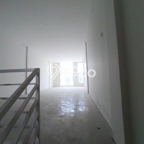 Dijual Ruko Area Bisnis Kawasan Cipocok Jaya, Luas 214m², Jalan Raya Dijual Ruko Area Bisnis Kawasan Cipocok Jaya, Luas 214m², Jalan Raya