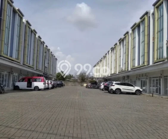 Dijual Ruko Area Bisnis Kawasan Cipocok Jaya, Luas 214m², Jalan Raya Dijual Ruko Area Bisnis Kawasan Cipocok Jaya, Luas 214m², Jalan Raya