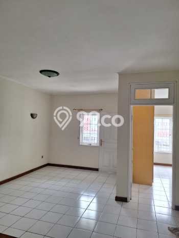 Rumah di Kalideres, Jakarta Barat, LT 86m² Bangunan 135m² Rumah di Kalideres, Jakarta Barat, LT 86m² Bangunan 135m²