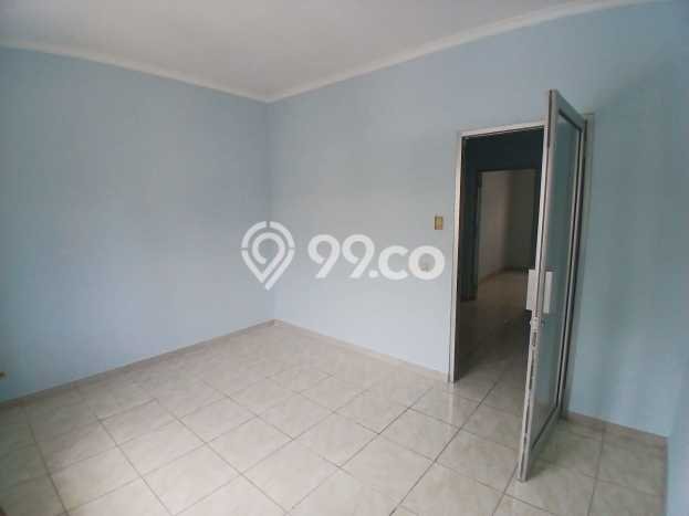 For Sale Rumah 2 Kamar Lokasi Strategis Nyaman dan Strategis di Cengkareng For Sale Rumah 2 Kamar Lokasi Strategis Nyaman dan Strategis di Cengkareng