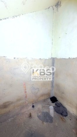 Ruko untuk Disewa di Pusat Tanjung Pinang Luas Bangunan 235m2 Ruko untuk Disewa di Pusat Tanjung Pinang Luas Bangunan 235m2