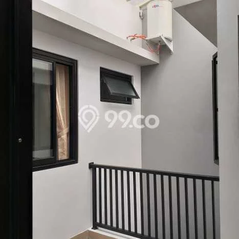 Hunian Cantik Minimalis Lb 190m2 di Wiyung, Surabaya Hunian Cantik Minimalis Lb 190m2 di Wiyung, Surabaya