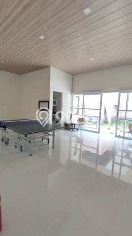 Kesempatan Investasi 3 Kamar Tidur dan 2 Kamar Mandi di Lokasi Strategis , Surabaya Kesempatan Investasi 3 Kamar Tidur dan 2 Kamar Mandi di Lokasi Strategis , Surabaya