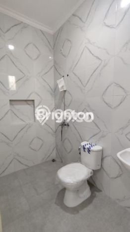 HARGA SPESIAL! Rumah Premium di Jemursari, Surabaya, LT 104m² LB 135m² BISA KPR! HARGA SPESIAL! Rumah Premium di Jemursari, Surabaya, LT 104m² LB 135m² BISA KPR!