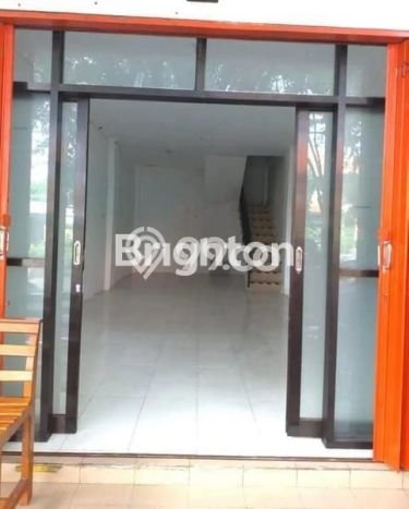 Ruko Lokasi Premium di Gayungan, Luas 138m², Siap Usaha Ruko Lokasi Premium di Gayungan, Luas 138m², Siap Usaha