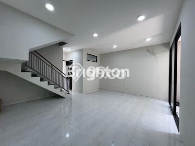 Properti Strategis 4 KT LT 120m2m² di , Surabaya Properti Strategis 4 KT LT 120m2m² di , Surabaya
