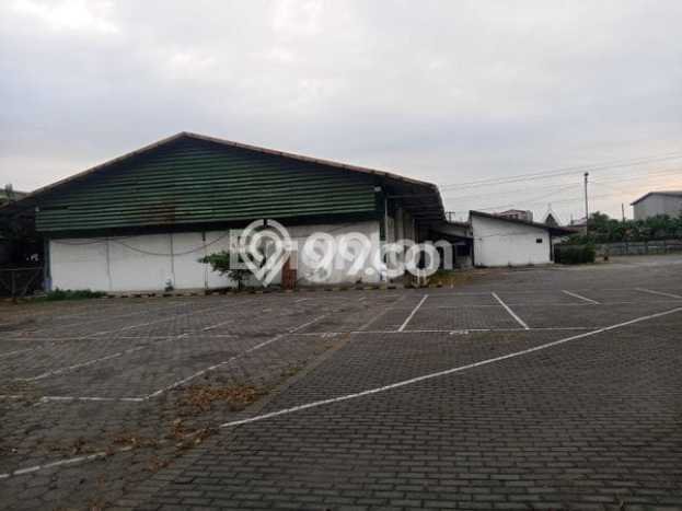Unit Gudang disewakan di Rungkut Surabaya dengan LT 7460m2 / LB 2300m2 Unit Gudang disewakan di Rungkut Surabaya dengan LT 7460m2 / LB 2300m2