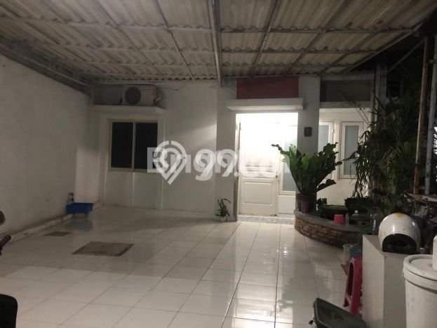 For Sale Rumah 2 Kamar Lokasi Strategis Bagus dan Strategis di Waru For Sale Rumah 2 Kamar Lokasi Strategis Bagus dan Strategis di Waru