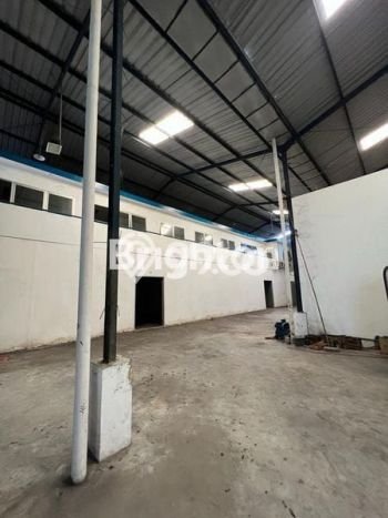 Gudang Dijual di Sidoarjo Sidoarjo dengan Luas Bangunan 720m2 Gudang Dijual di Sidoarjo Sidoarjo dengan Luas Bangunan 720m2