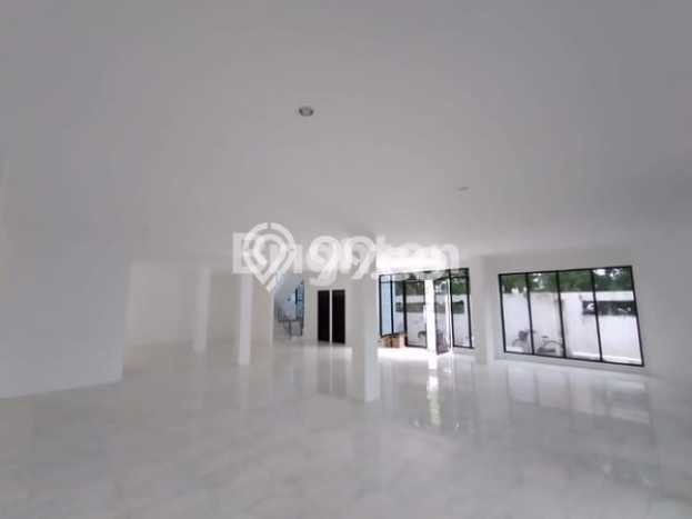 Disewakan Ruko di Kenjeran Surabaya LT 374m2, LB 394m2 Disewakan Ruko di Kenjeran Surabaya LT 374m2, LB 394m2