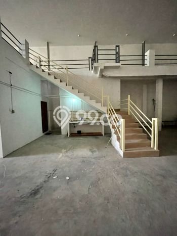 Ruko Paling Dicari LB 385m2 Dijual di Wiyung Ruko Paling Dicari LB 385m2 Dijual di Wiyung