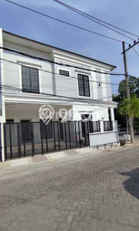 Rumah 4 KT 3 KM di Area Jemursari, Surabaya Rumah 4 KT 3 KM di Area Jemursari, Surabaya