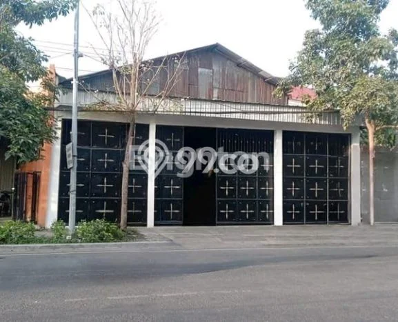 Unit Gudang Disewakan di Jemursari di Area Ramai & Strategis Unit Gudang Disewakan di Jemursari di Area Ramai & Strategis