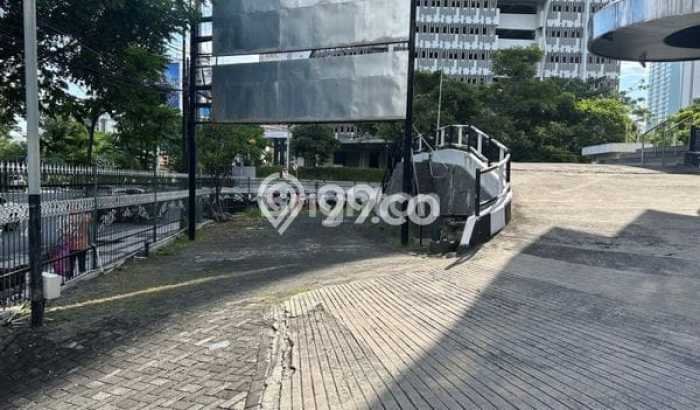 Area Strategis! Disewakan Ruko Lokasi Gubeng, Surabaya Cocok untuk Bisnis Area Strategis! Disewakan Ruko Lokasi Gubeng, Surabaya Cocok untuk Bisnis