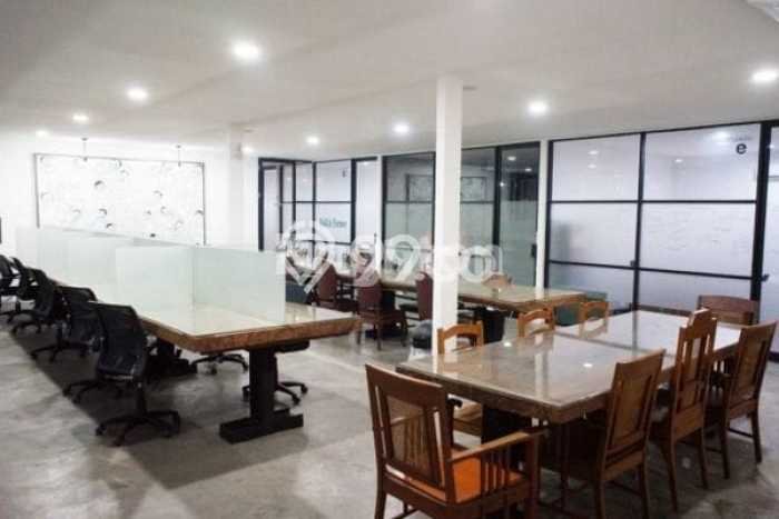 Gudang untuk disewa di Wiyung punya LT 1105m2 & LB 900m2 harga sewa kompetitif Gudang untuk disewa di Wiyung punya LT 1105m2 & LB 900m2 harga sewa kompetitif