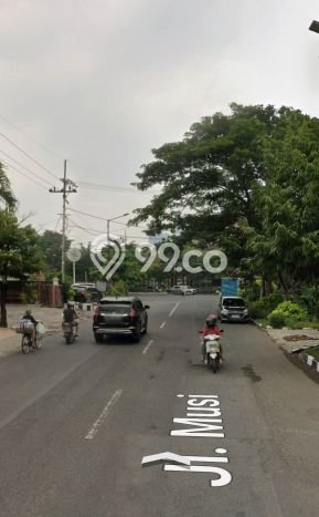 Ruko Disewa di Surabaya dengan LB 800m2 Area Komersial Ramai Ruko Disewa di Surabaya dengan LB 800m2 Area Komersial Ramai