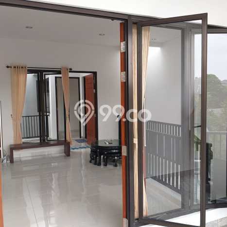 Hunian Cantik Minimalis Lb 190m2 di Wiyung, Surabaya Hunian Cantik Minimalis Lb 190m2 di Wiyung, Surabaya