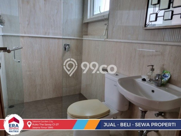 For Sale Rumah Mewah Exclusive di Cakung, Jakarta Timur For Sale Rumah Mewah Exclusive di Cakung, Jakarta Timur