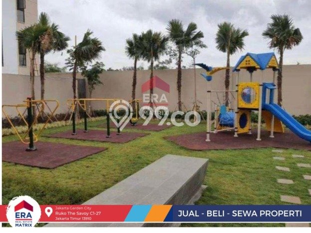For Sale Rumah Mewah Exclusive di Cakung, Jakarta Timur For Sale Rumah Mewah Exclusive di Cakung, Jakarta Timur