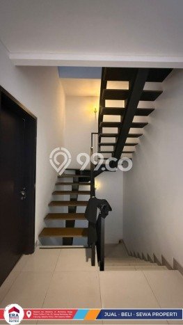 Jual Rumah Luas Elegan Dengan View Eksklusif di Metland Menteng, Jakarta Timur Jual Rumah Luas Elegan Dengan View Eksklusif di Metland Menteng, Jakarta Timur