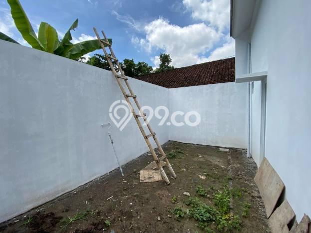 Jual Rumah Murah Meriah Godean Punya 2 KT & LT 109m2 Jual Rumah Murah Meriah Godean Punya 2 KT & LT 109m2