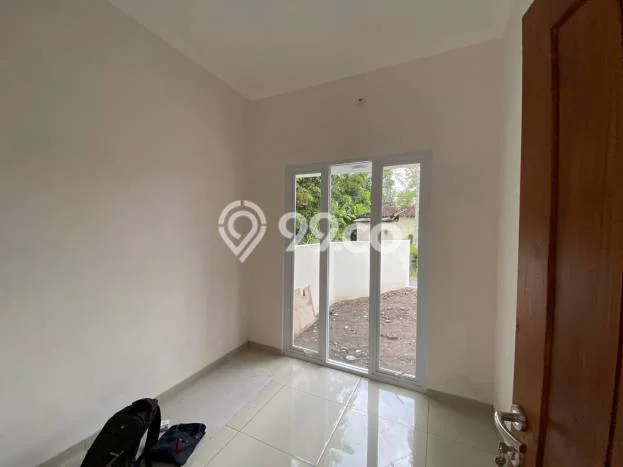 Jual Rumah Murah Meriah Godean Punya 2 KT & LT 109m2 Jual Rumah Murah Meriah Godean Punya 2 KT & LT 109m2