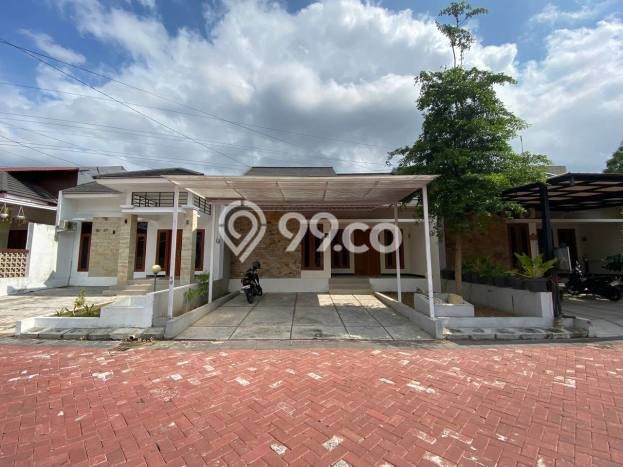 Jual Rumah Strategis Bagus Punya 2 KT di Sewon Bantul - Jual Rumah Strategis Bagus Punya 2 KT di Sewon Bantul -