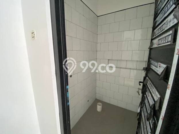 Aset Investasi! Rumah Kost Dijual di Depok, Sleman, 11 KT, 11 KM, Luas 180m2 Aset Investasi! Rumah Kost Dijual di Depok, Sleman, 11 KT, 11 KM, Luas 180m2