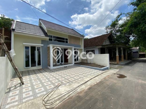 Jual Rumah Murah Meriah Godean Punya 2 KT & LT 109m2 Jual Rumah Murah Meriah Godean Punya 2 KT & LT 109m2