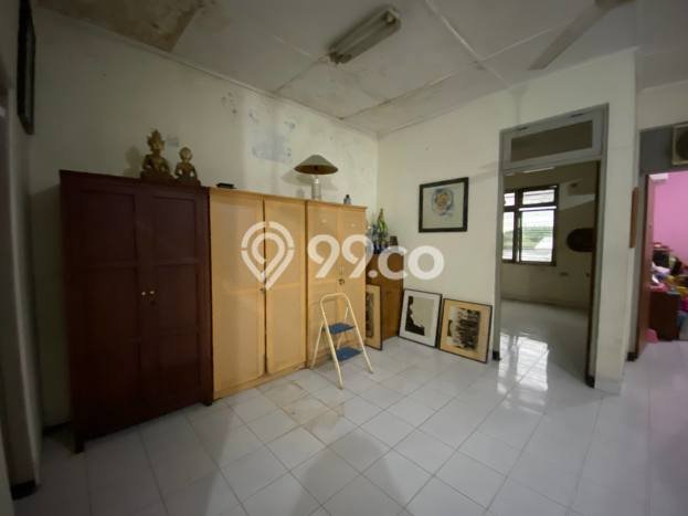 Rumah Lokasi Strategis di Umbulharjo, Yogyakarta, LT 1050m2m² LB 400m2m² Rumah Lokasi Strategis di Umbulharjo, Yogyakarta, LT 1050m2m² LB 400m2m²