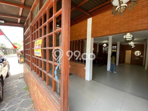 Jual Komersial Strategis di Caturtunggal, Luas 62m², Jalan Utama, Area Bisnis Jual Komersial Strategis di Caturtunggal, Luas 62m², Jalan Utama, Area Bisnis